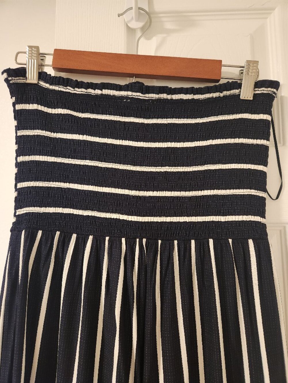 Hem & Thread Navy Blue & White Strapless Smocked Jumpsuit – Size Medium – NWOT